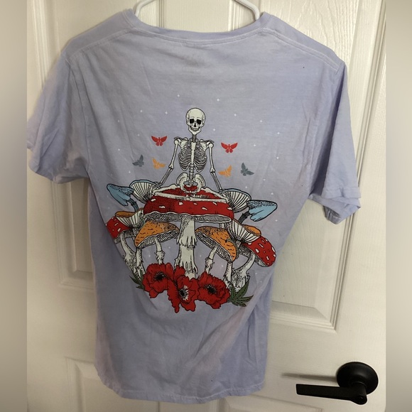 Lavender Skeleton Tshirt - Picture 1 of 4